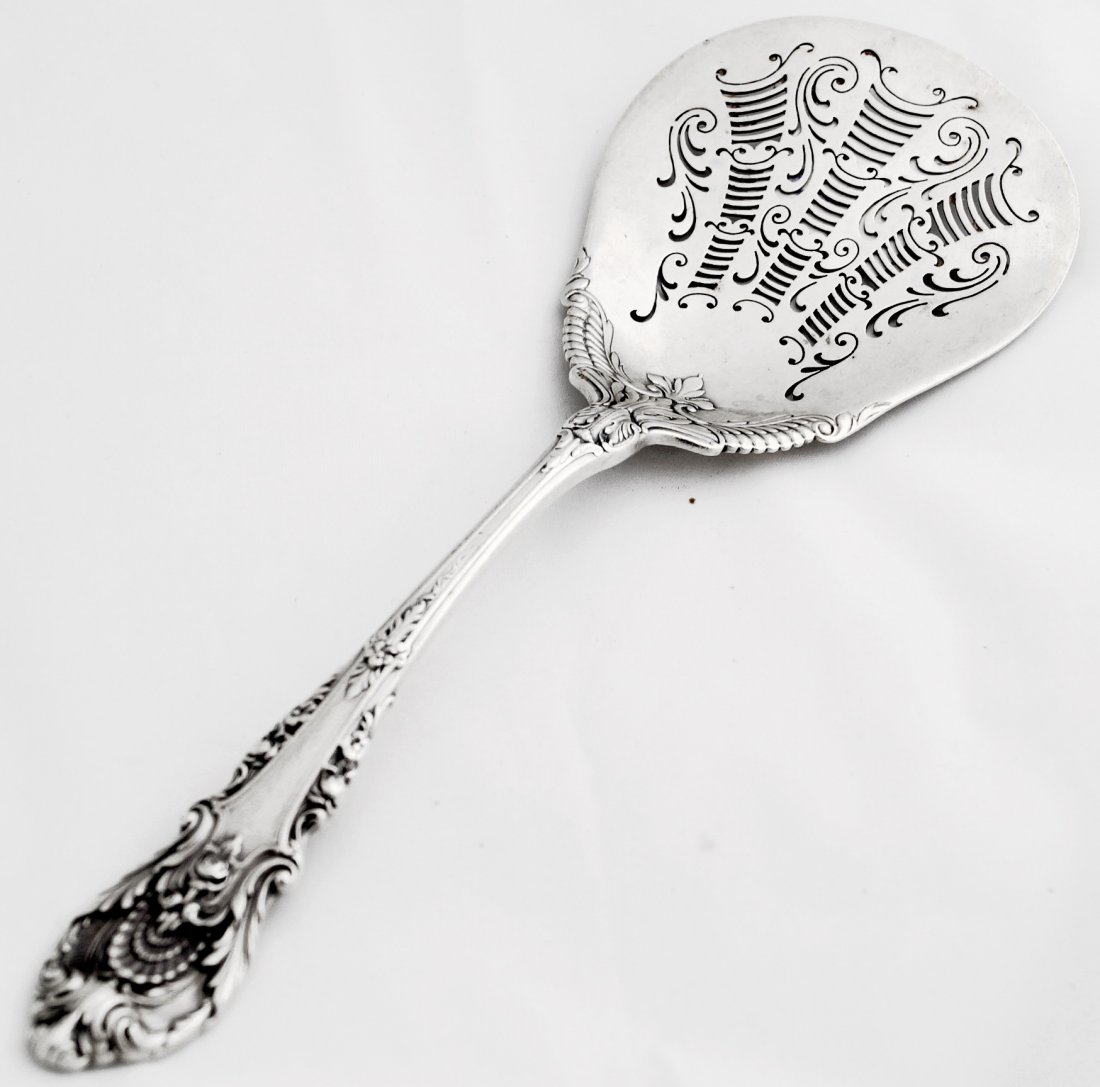 WALLACE STERLING "SIR CHRISTOPHER" TOMATO SLICE, (1 of 3)