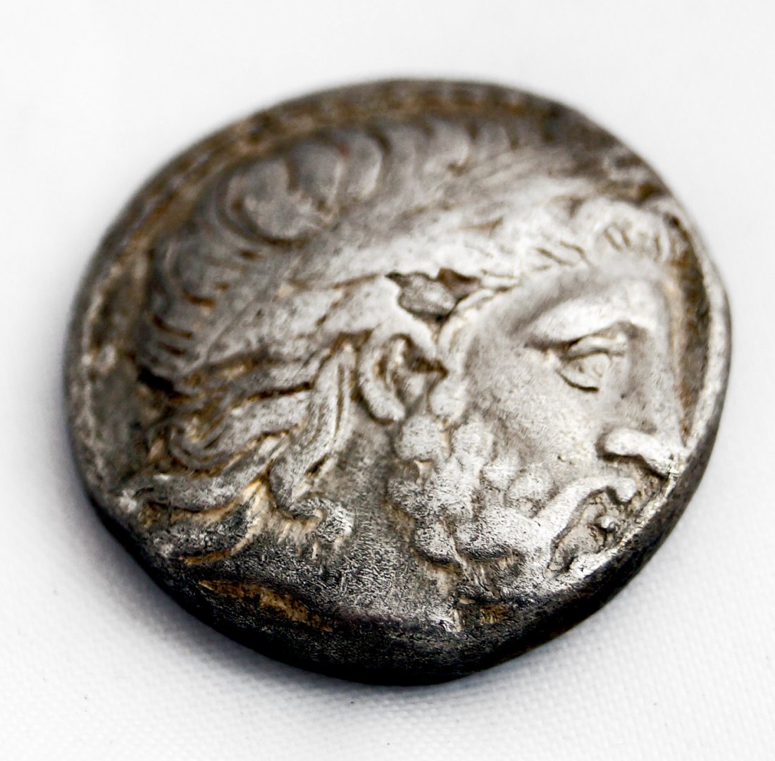 KINGDOM OF MACEDON PHILIP II (359-336 BC) AR: KINGDOM OF MACEDON PHILIP II (359-336 BC) AR TETRADRACHM COIN 24MM (VF)