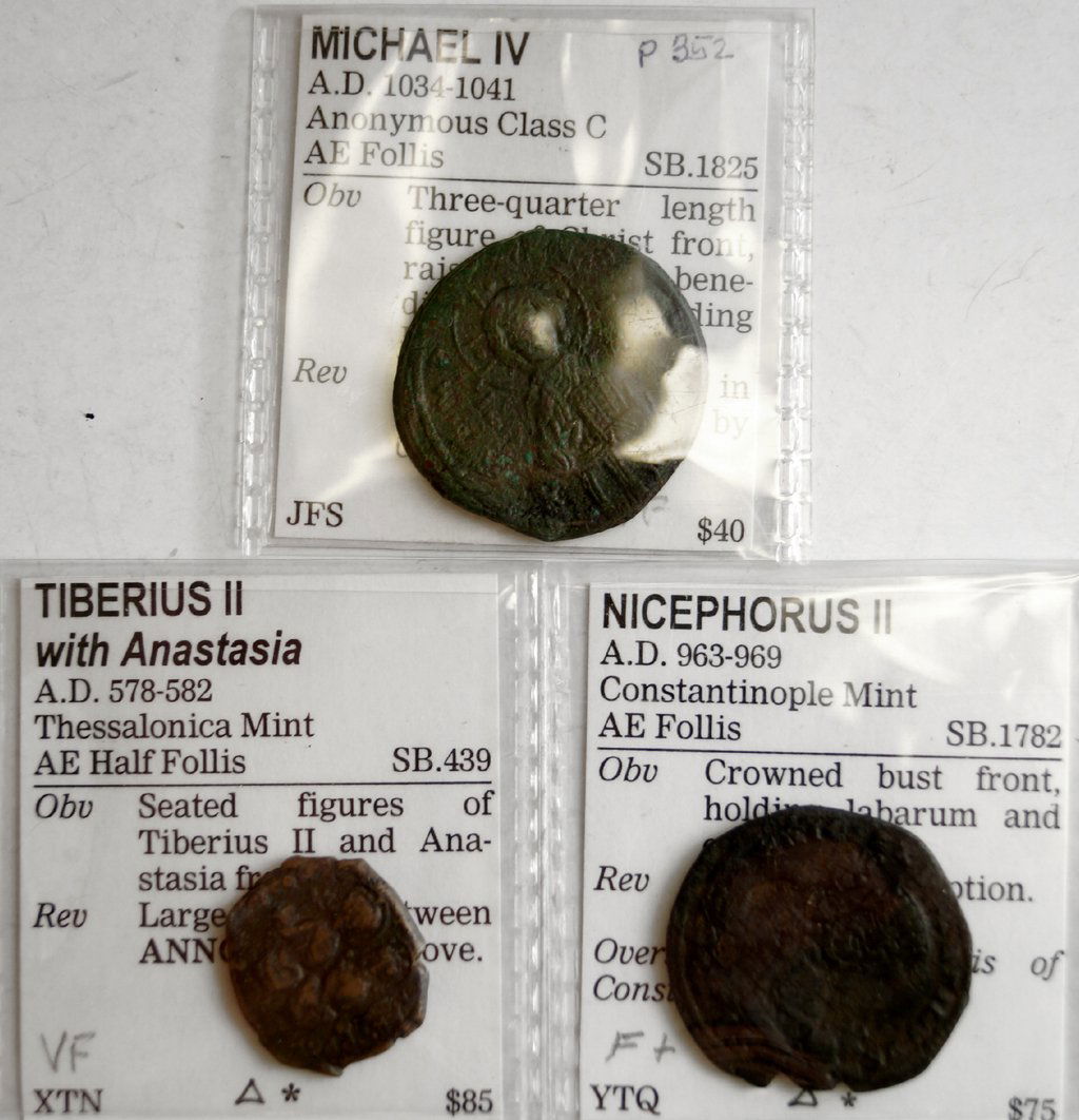 LOT (3) BYZANTINE BRONZE COINS INCLUDING TIBERIUS II (1 of 2)