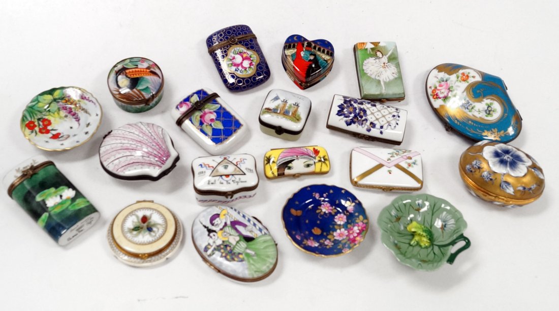 LOT (19) LIMOGES PORCELAIN DECORATED BOXES INCLUDING: LOT (19) LIMOGES PORCELAIN DECORATED BOXES INCLUDING FRATERNAL