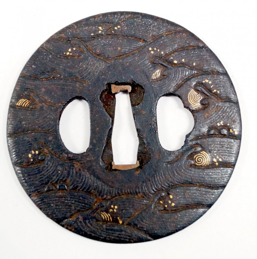 JAPANESE WROUGHT TETSU (IRON) GOLD SUZI-ZOGAN INLAID: JAPANESE WROUGHT TETSU (IRON) GOLD SUZI-ZOGAN INLAID TSUBA, EDO. DIAMETER 3"