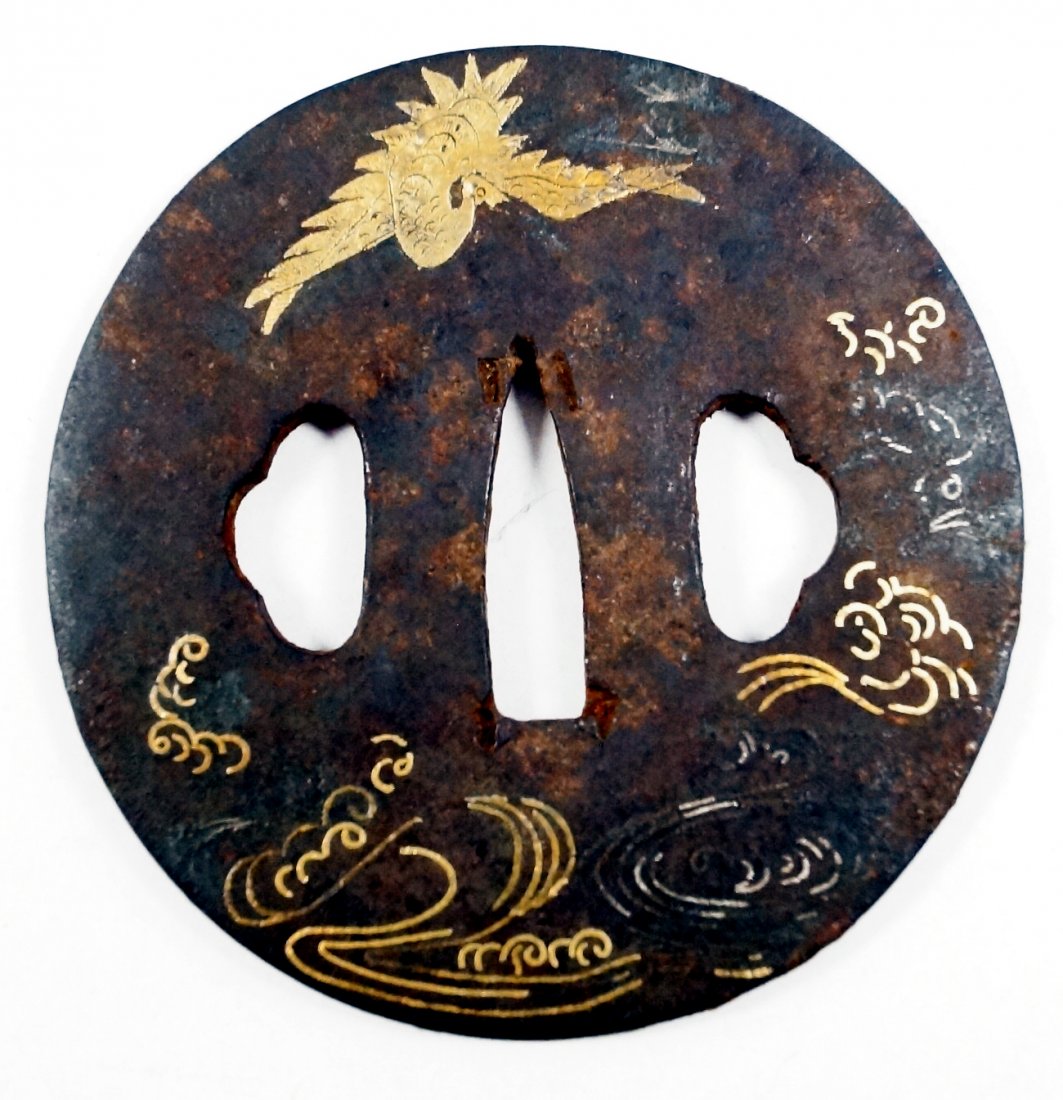 JAPANESE TETSU (IRON) GOLD SUZI-ZOGAN INLAID TANTO: JAPANESE TETSU (IRON) GOLD SUZI-ZOGAN INLAID TANTO TSUBA, EDO. DIAMETER 2 1/2"