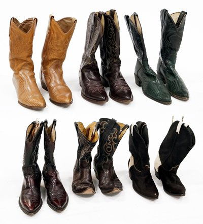 LOT (6) PAIR COWBOY BOOTS: LOT (6) PAIR COWBOY BOOTS INCLUDING (1) NOCONA, (2) DAN PAST, (1) BORT CARLETON, (1) JUSTIN, (1) CODE WEST. SIZE 10D