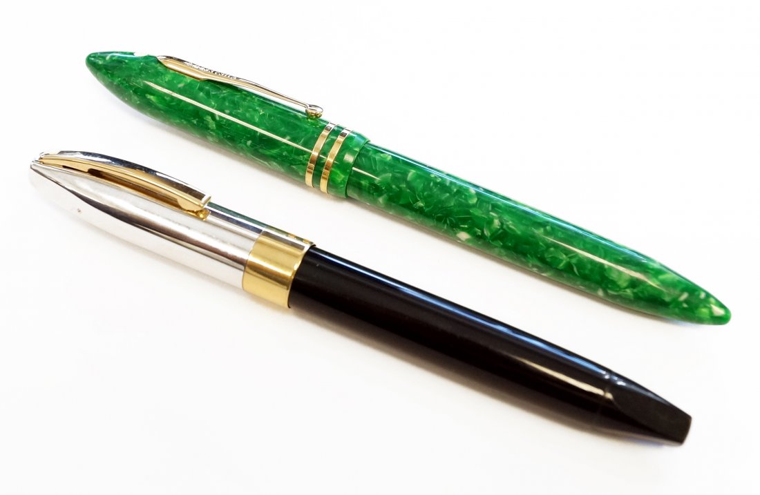 LOT (2) INCLUDING SHEAFFER PFM BALLPOINT PEN AND (1 of 2)