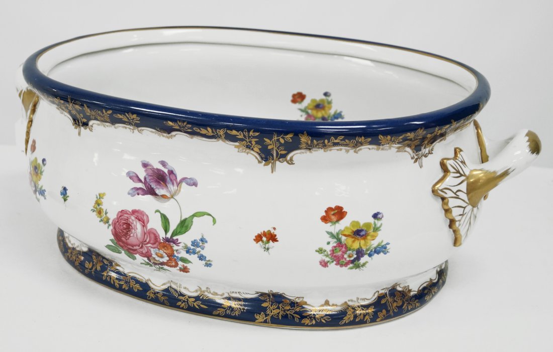 LIMOGES DECORATED PORCELAIN FOOT (1 of 2)