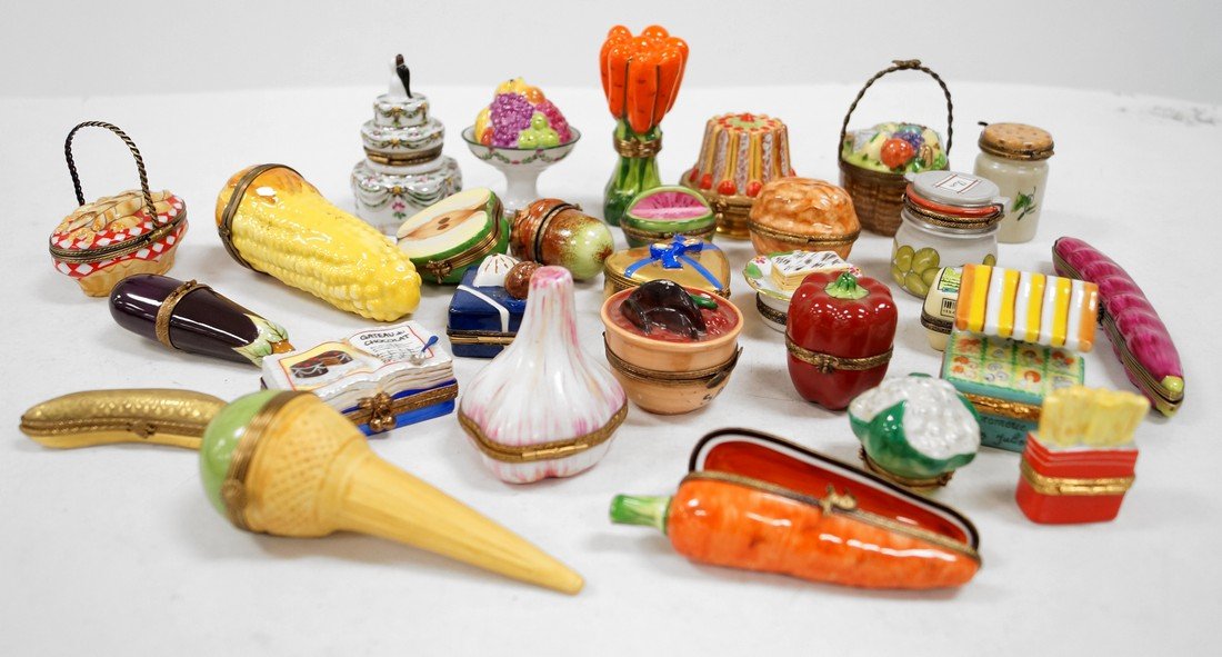 LOT (29) LIMOGES DECORATED PORCELAIN FRUIT, VEGETABLE (1 of 1)