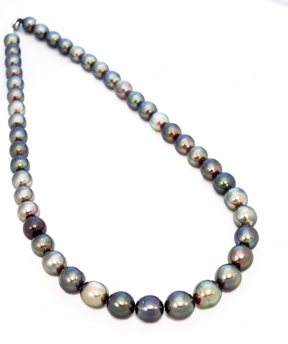 STRAND (45) GRADUATED TAHITIAN 9.0-11.0MM CULTURED: STRAND (45) GRADUATED TAHITIAN 9.0-11.0MM CULTURED PEARL NECKLACE. LENGTH 18"