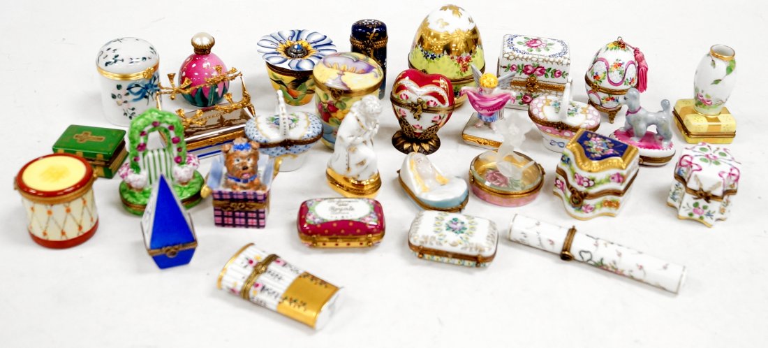 LOT (28) LIMOGES DECORATED PORCELAIN BOXES INCLUDING (1 of 1)