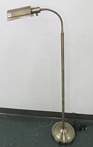 MODERN FLOOR/READING LAMP (1 of 1)