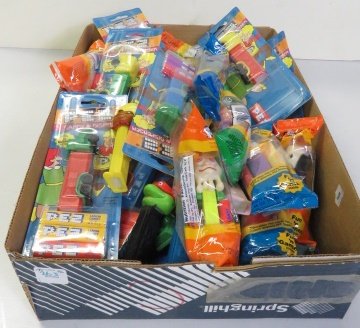 LARGE LOT (APPROXIMATELY 50+) PEZ CANDY DISPENSERS SOME (1 of 3)