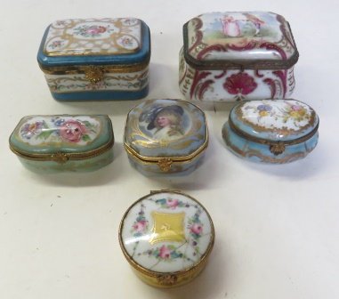 LOT (6) FRENCH PORCELAIN BOXES INCLUDING KPM AND: LOT (6) FRENCH PORCELAIN BOXES INCLUDING KPM AND LIMOGES (2/IMPERFECT)
