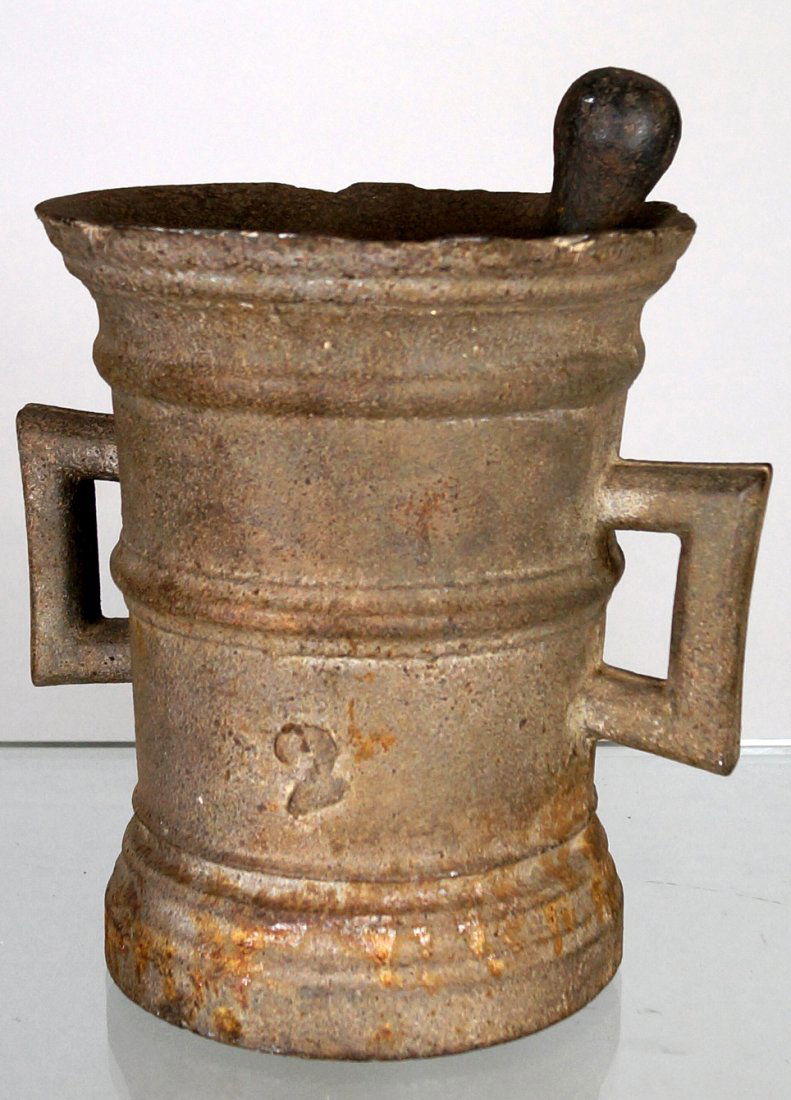 CAST IRON MORTAR AND PESTLE, 18/19TH CENTURY. HEIGHT 8" (1 of 3)