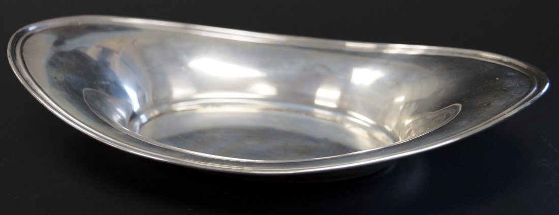 INTERNATIONAL STERLING OVAL BREAD BOWL. LENGTH 10 1/2"; (1 of 3)