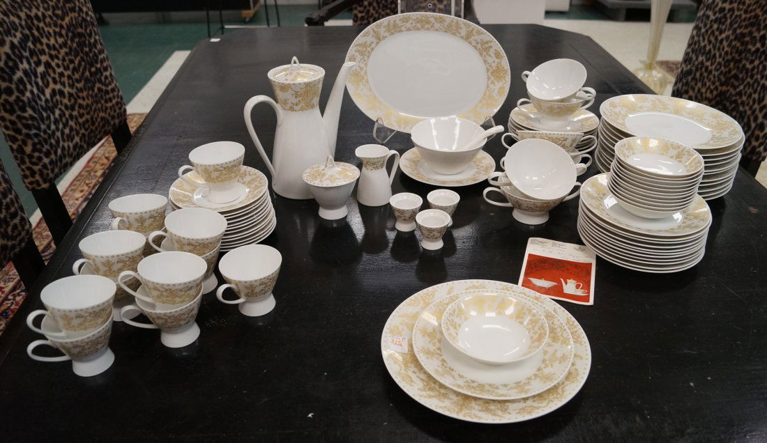 ROSENTHAL STUDIO-LINE DECORATED PORCELAIN DINNER (1 of 5)