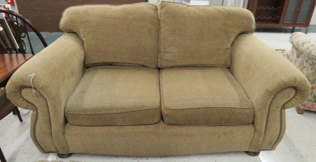 CONTEMPORARY UPHOLSTERED 2-CUSHION LOVESEAT. LENGTH 59" (1 of 5)