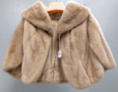 VINTAGE AUTUMN HAZE MINK LADY'S FUR CAPE WITH SPACE (1 of 3)