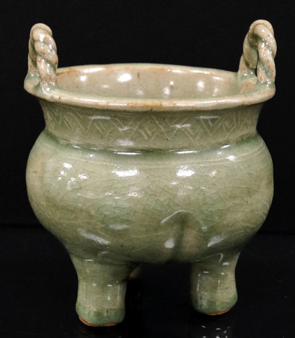 CHINESE CELADON PORCELAIN TRI-FOOT CENSOR. HEIGHT 6 (1 of 1)