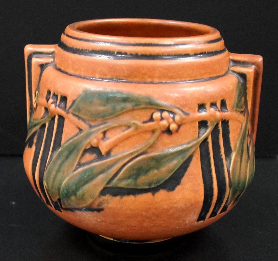 ROSEVILLE "LAUREL" DOUBLE HANDLE VASE. HEIGHT 6" (1 of 1)