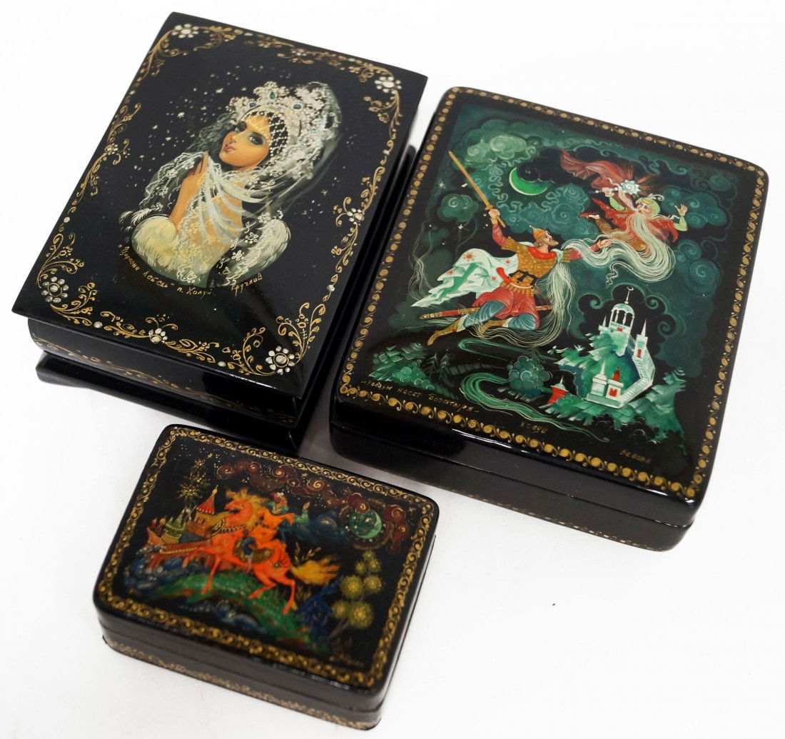 LOT (3) RUSSIAN LACQUERED BOXES, SIGNED. LARGEST 3 3/4 (1 of 2)
