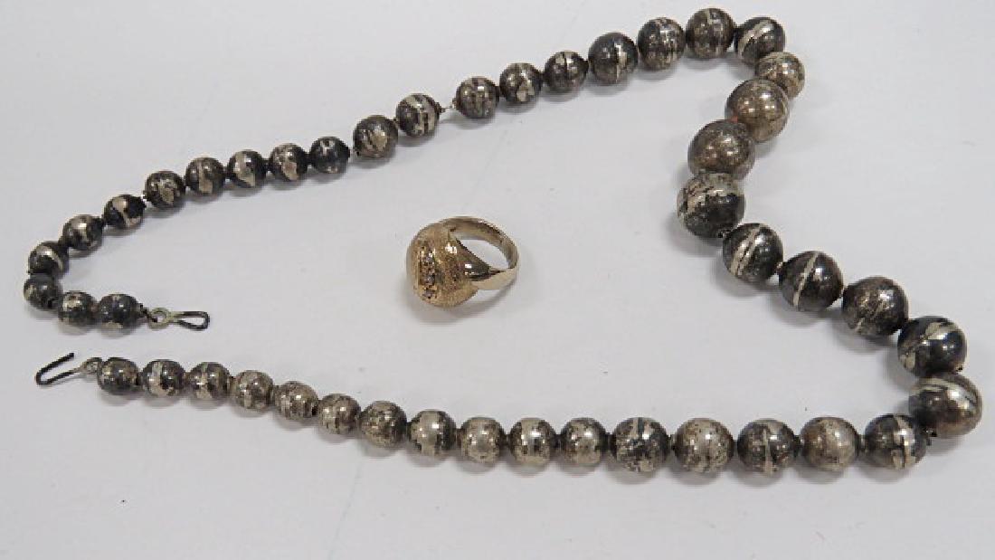 LOT (2) JEWELRY INCLUDING SILVER GRADUATED BEADED (1 of 2)