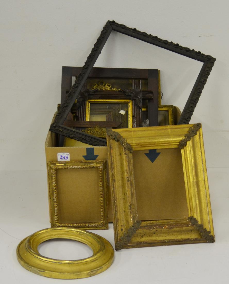LOT ANTIQUE PICTURE FRAMES INCLUDING CARVED AND GILT (1 of 5)