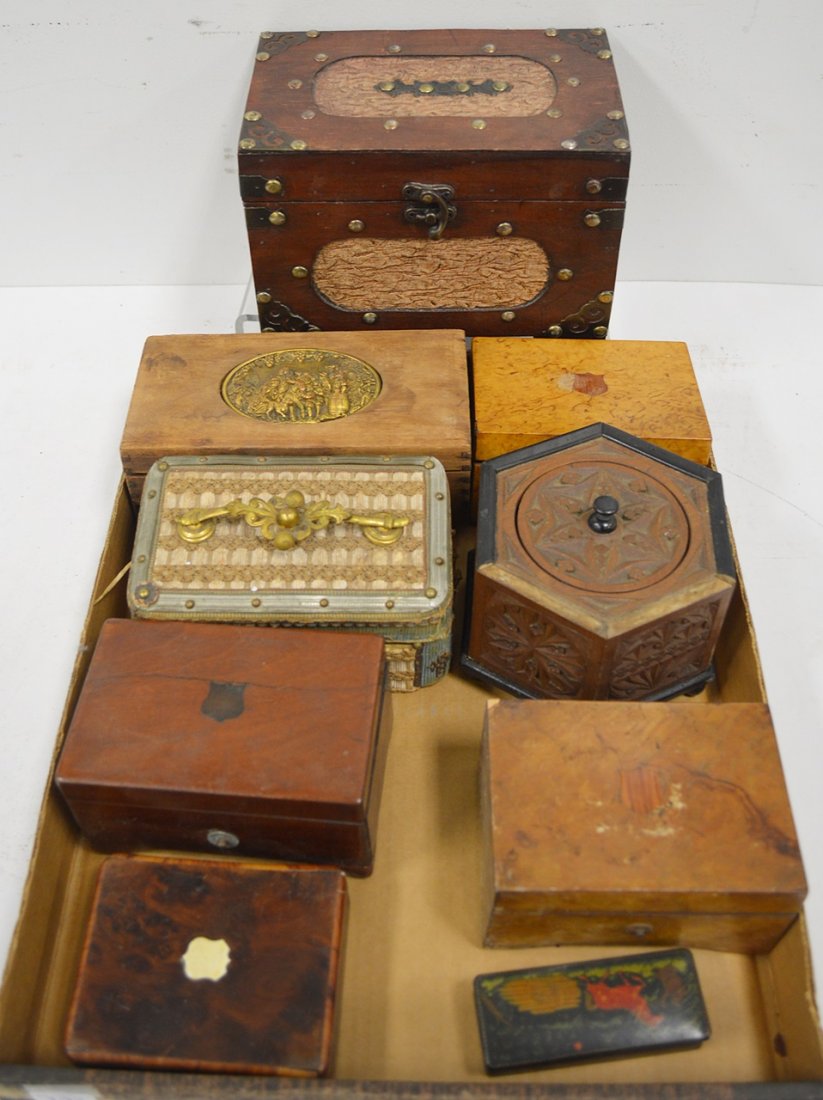 LOT (9) ANTIQUE AND VINTAGE INLAID BOXES/MUSIC BOXES (1 of 4)