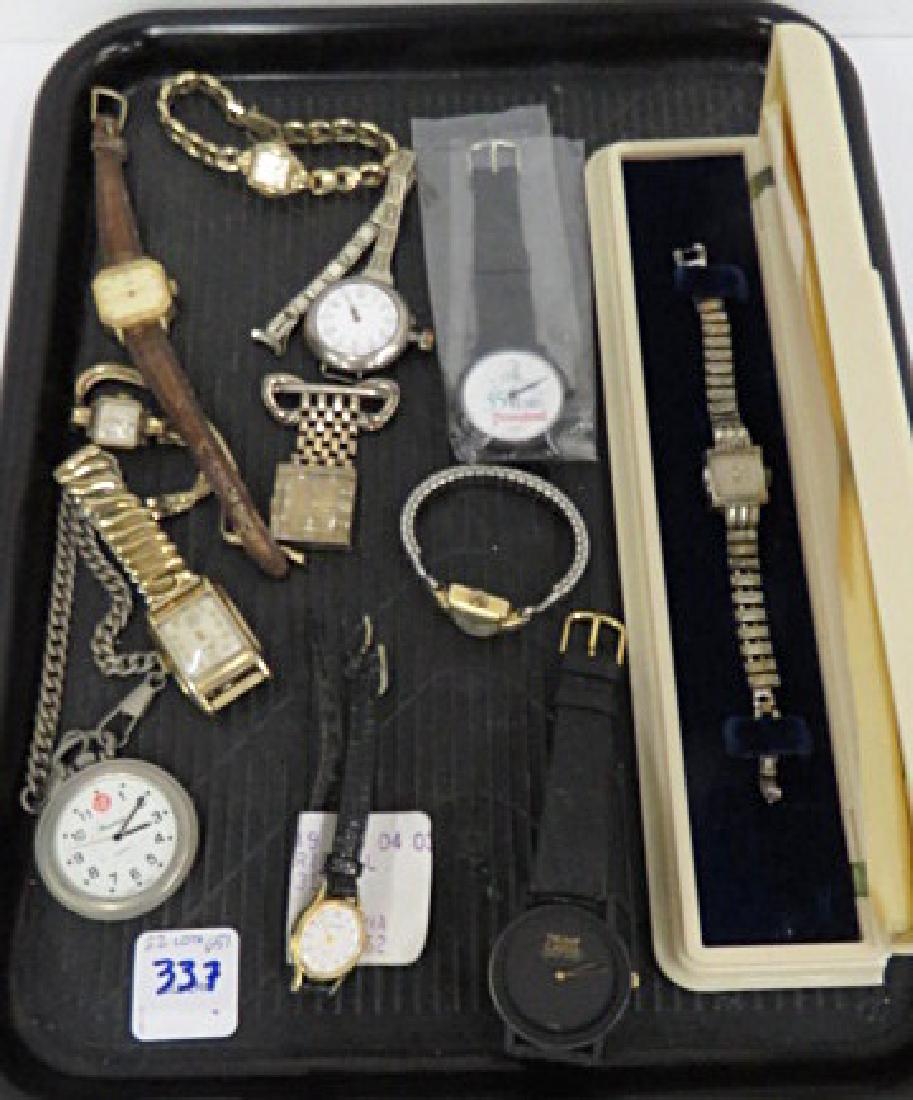 LOT INCLUDING ASSORTED RETRO WRISTWATCHES, ETC (1 of 4)