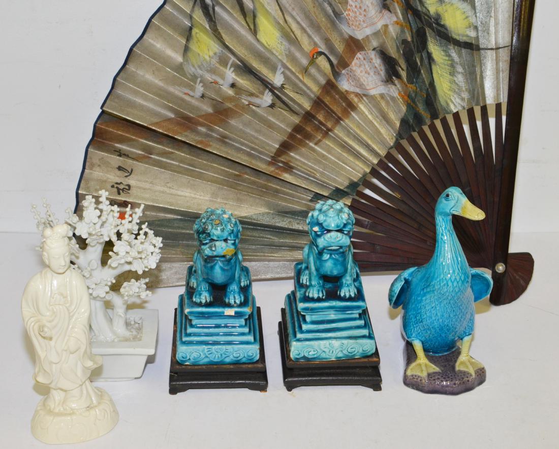 BOX LOT ASSORTED ORIENTAL PORCELAINS AND FAN WITH (1 of 2)