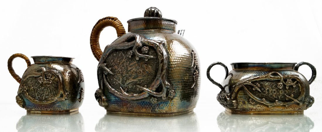 FINE JAPANESE SILVER TEA SET (3), HALLMARKED, POT. (1 of 4)
