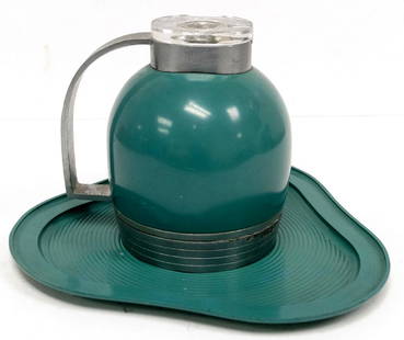 HENRY DREYFUSS (AMERICAN 1904-1972), FOR THERMOS,: HENRY DREYFUSS (AMERICAN 1904-1972), FOR THERMOS, PITCHER AND UNDER PLATE. HEIGHT 6" (IMPERFECTION)