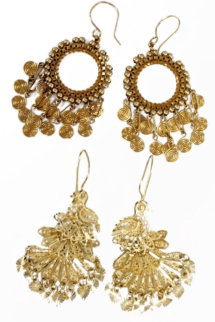 (2) PAIRS YELLOW GOLD CHANDELIER DESIGN HOOP BACK (1 of 1)