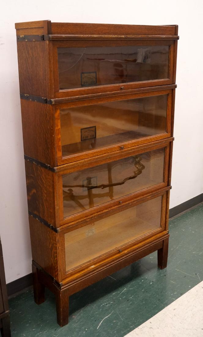 VINTAGE GLOBE-WERNICKE STACKING BARRISTER BOOKCASE. (1 of 2)