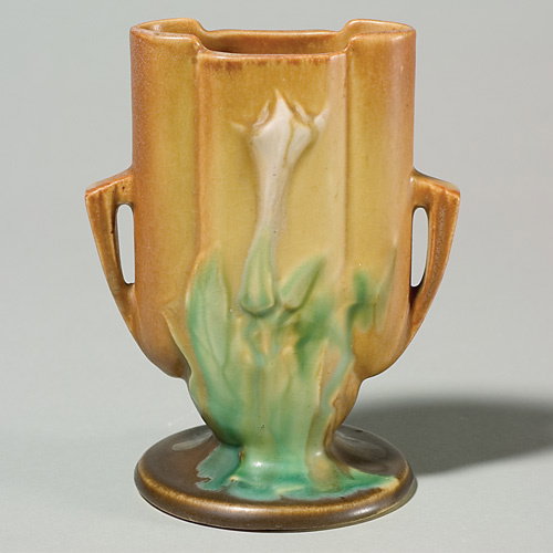 Roseville brown Thornapple vase, shape 812-6"