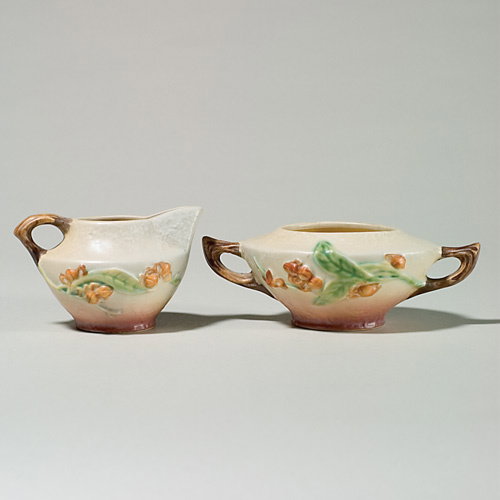 Roseville Bittersweet 3" creamer & 2 1/2" sugar