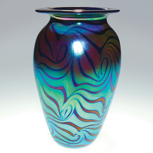 Eicholt vase, "King Tut" , 7", signed, 2003: Robert Eicholt vase displaying the popular 'King Tut" design. Height 7 inches. Engraved by the artist on the bottom with the 2003 date. Bright and beautiful and in excellent condition.
