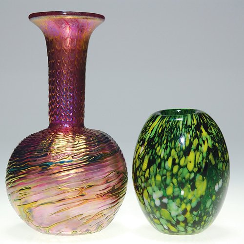 2:R.Held spiral vase,5 1/2";spatter egg vase, 3": Two items: 1) Robert Held vase with spiral design, gold & purple highlights. Height 5 1/2 inches. Engraved 'R. Held Art Glass. 2)Egg vase with green, chartreuse, black & white spatters. Height 3 inche