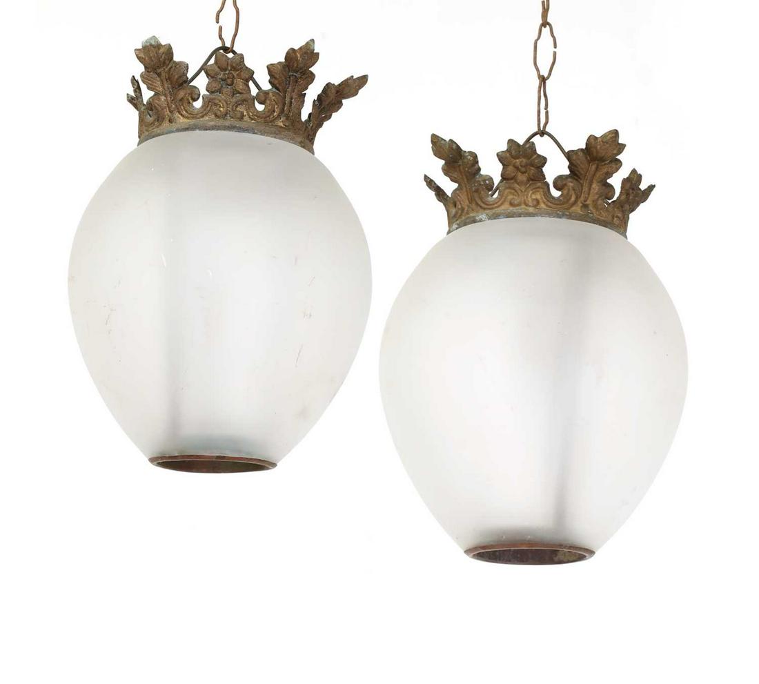 A pair of hanging lights, (1 of 1)