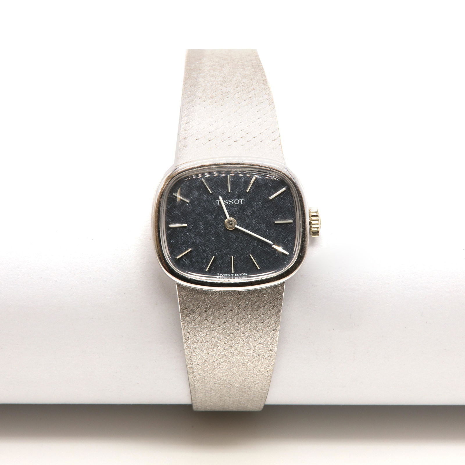 A Ladies' 18ct White Gold Tissot Mechanical Bracelet Watch,