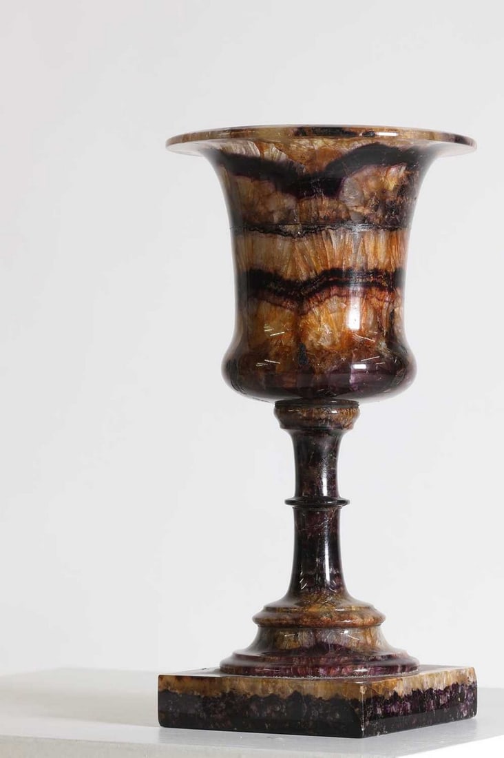 A George III Blue John or Derbyshire fluorspar urn, (1 of 20)