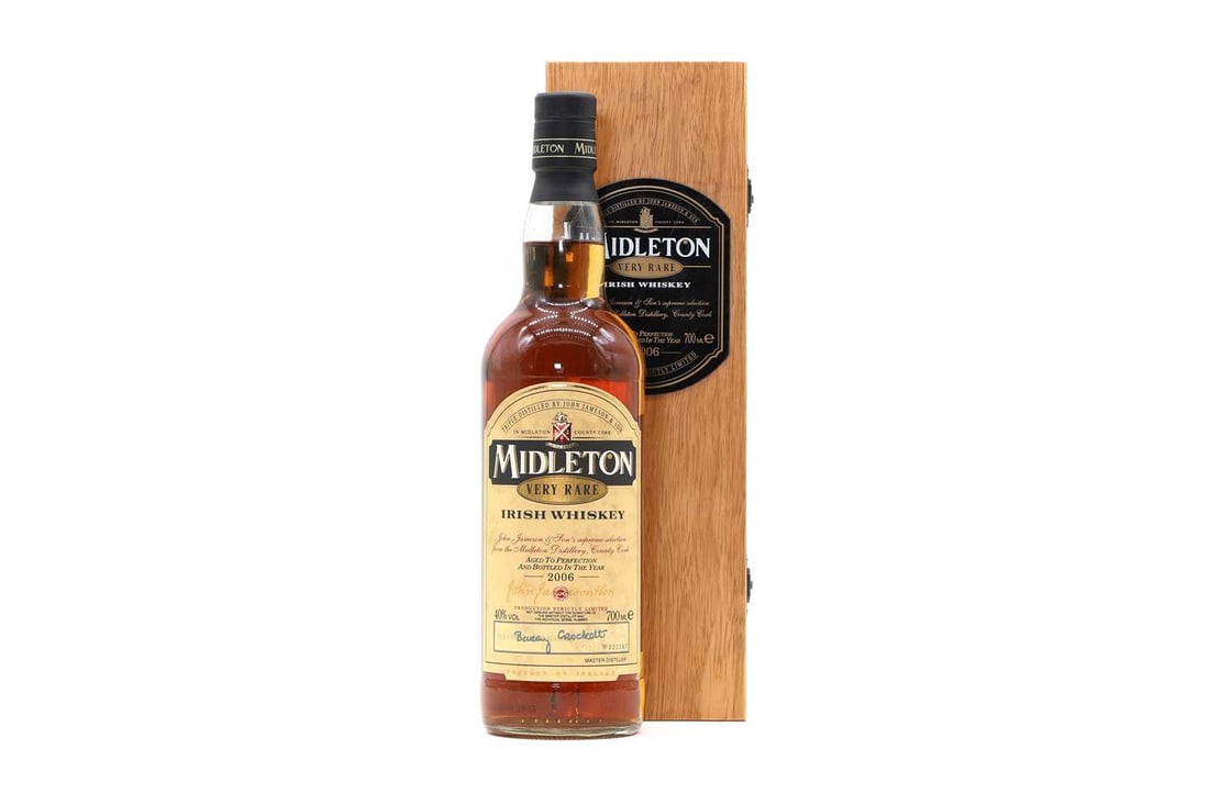 Midleton: Midleton labelled 'Very Rare, Irish Whiskey, Aged to Perfection and Bottled in the Year, 2006', signed by Master Distiller Barry Crockett, 40% vol., 700ml (1 in presentation box with literature and ou