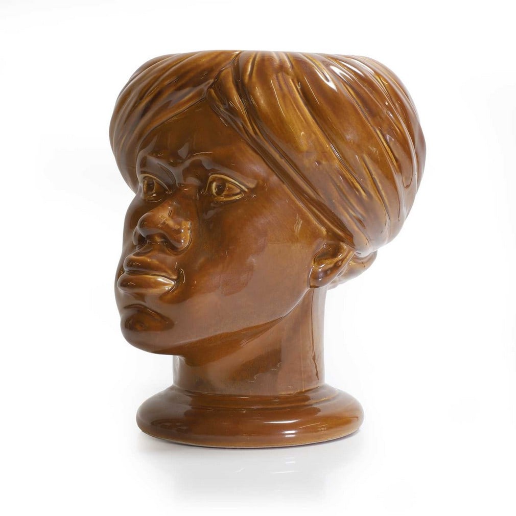 An Italian 'Testa di Moro' vase, (1 of 6)