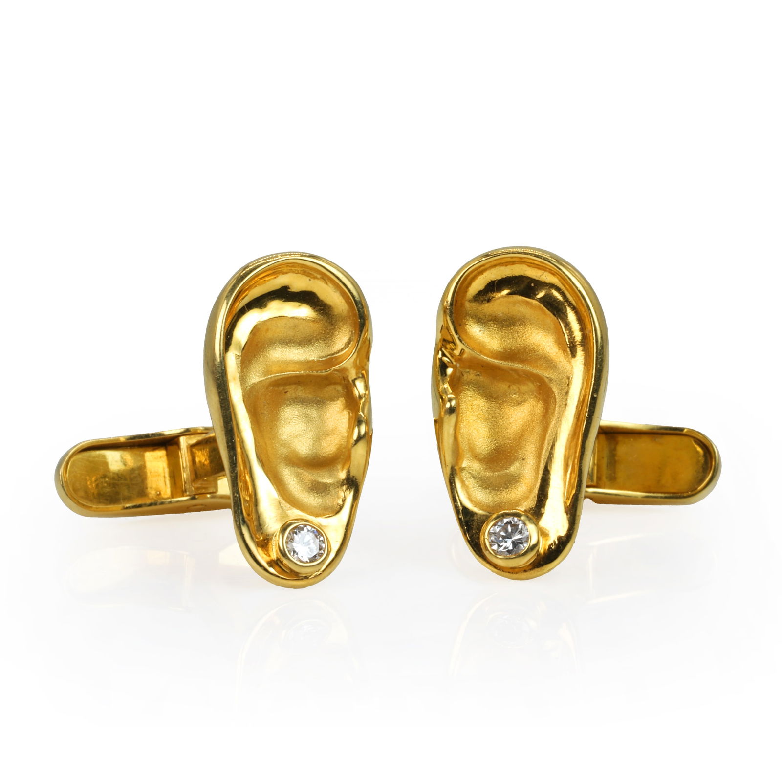 A pair of 18ct gold diamond studded novelty cufflinks, (1 of 2)