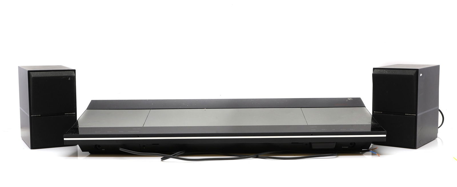 A Bang and Olufsen Beofram 4002 turntable (1 of 5)