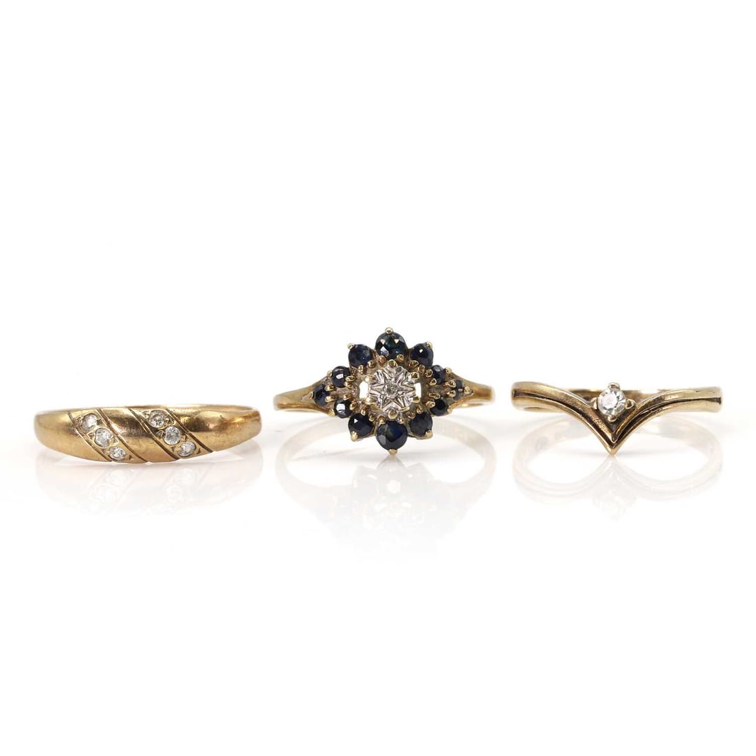 A group of three 9ct gold rings, (1 of 3)