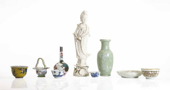 A collection of Chinese miscellaneous,: A collection of Chinese miscellaneous, Qing dynasty and later, including: two blue and white teacups, painted with flowers or a fisherman with inscription, 5.8 and 7.2cm diameter, a famille tea bowl a