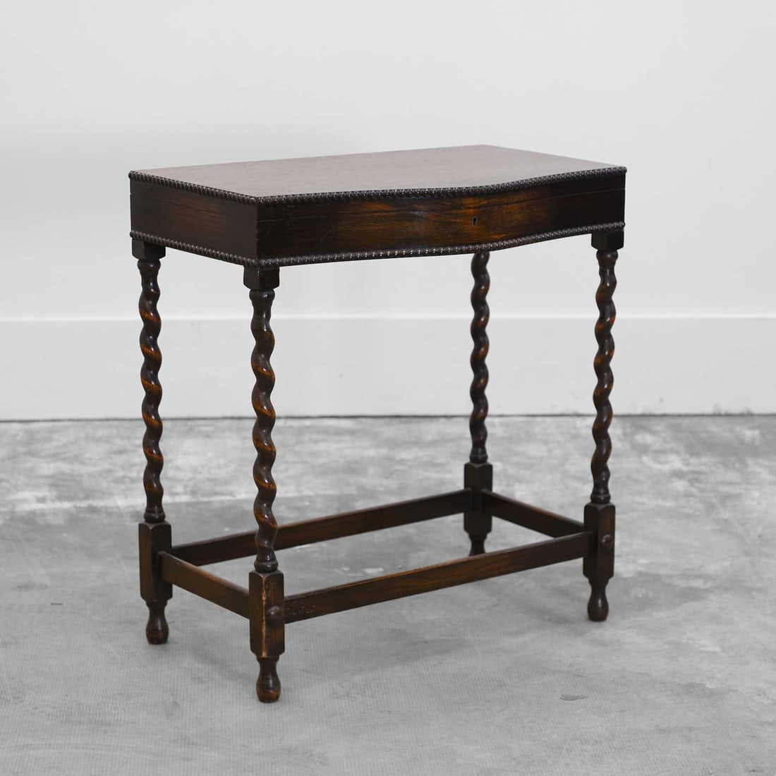 A cased Victorian canteen of silver,: A cased Victorian canteen of silver, by various makers, including Jonathan Wilson Hukin & John Thomas Heath, Chawner & Co (George William Adams), and Thomas Bradbury & Sons (Thomas Bradbu