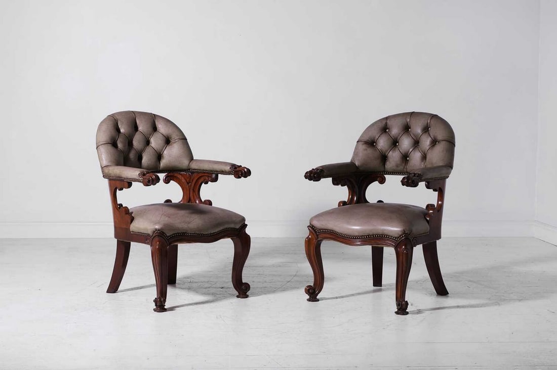 A pair of William IV mahogany armchairs in the manner of Gillows, (1 of 6)