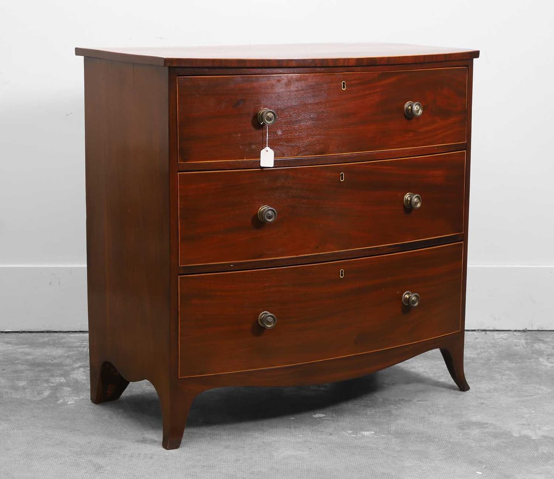 George III mahogany chest of drawers, (1 of 2)