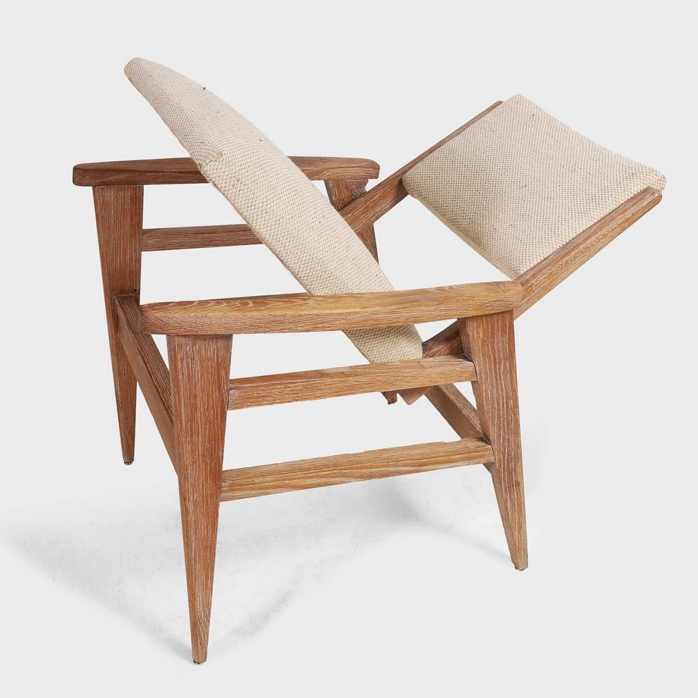 French A pair of limed oak low chairs or chauffeuses - 4