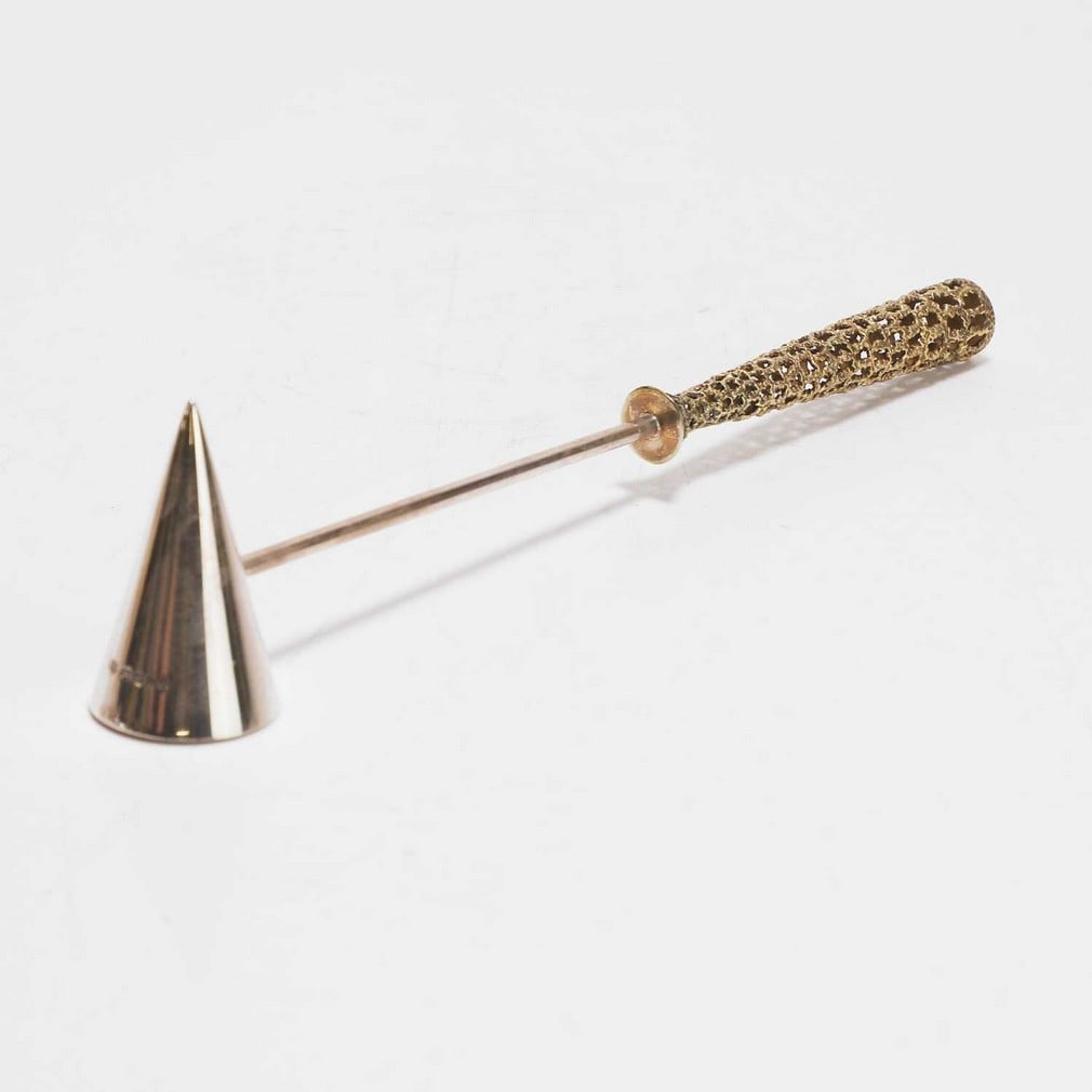▲ Stuart Devlin (Australian-British, 1931-2018) A silver and silver-gilt candle snuffer (1 of 3)